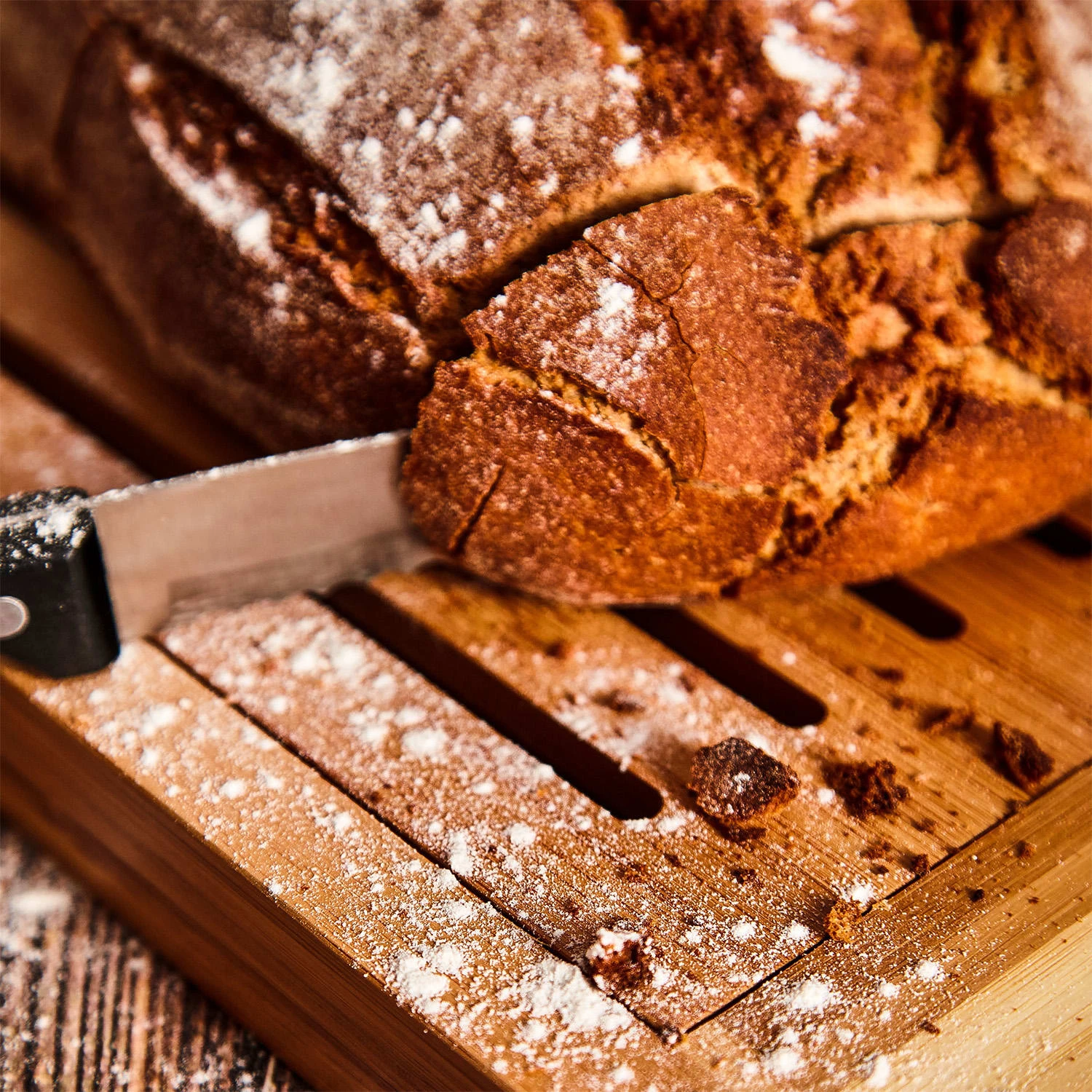 Brotschneidebrett Mit Krümelfach Bambus 38 X 3 X 25,5 Cm (BxHxT) Recycelbar - Image 4