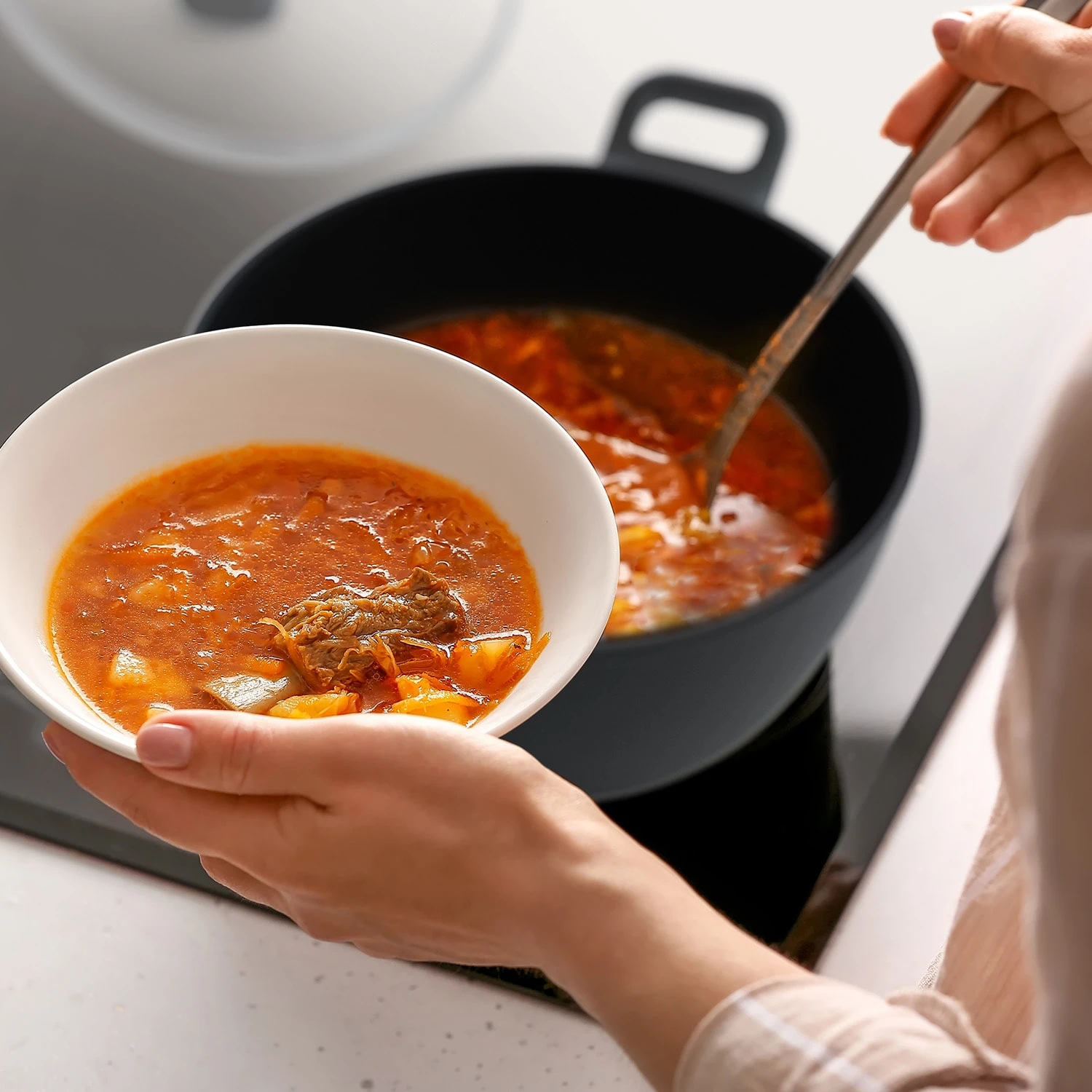 Noto Endurance Kochtopf Ø28cm Geschmiedetes Aluminium Deckel Induktion PTFE-Antihaftbeschichtung - Image 3