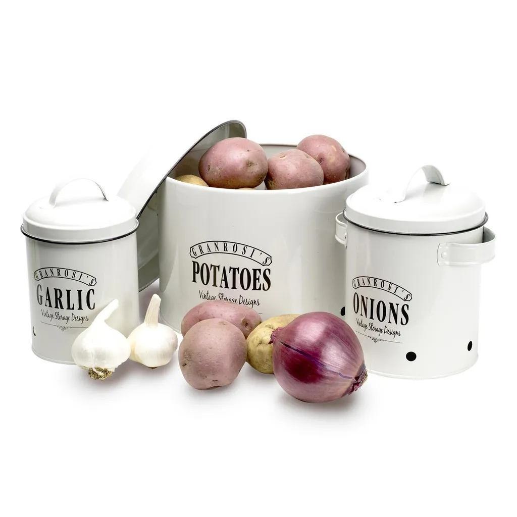 Klarstein Granrosi Georgia Vorratsbehälter Vorratstopf 3er-Set , Knoblauchtopf, Zwiebeltopf, Kartoffeltopf , Emaille-Stahlblech , Rostfrei , Lüftungsöffnungen , Vintage-Design , Creme - Image 6